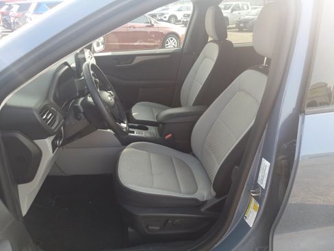 Used 2023 Ford Escape Active AWD/4WD image 5