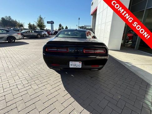 Used 2023 Dodge Challenger GT image 3