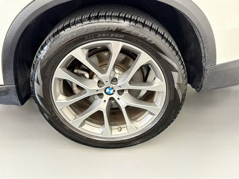Used 2026 BMW X5 sDrive40i RWD image 11