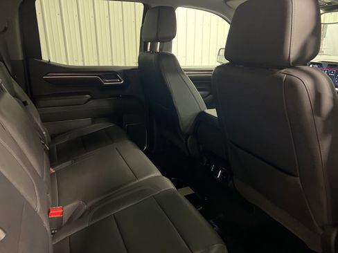 Certified 2022 GMC Sierra 1500 SLT image 10