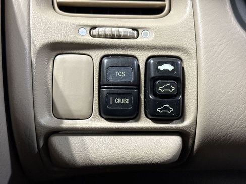 Used 2001 Honda Accord EX image 17