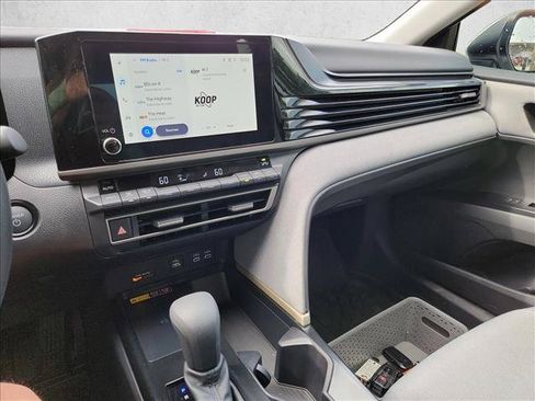 Used 2025 Toyota Camry LE w/ Convenience Package FWD image 20