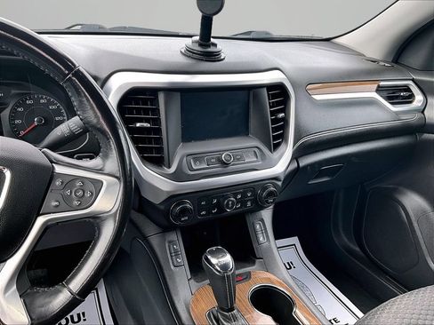 Used 2018 GMC Acadia SLE AWD/4WD image 6