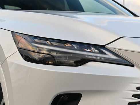 Used 2024 Lexus RX 350 Premium w/ Convenience Package image 26