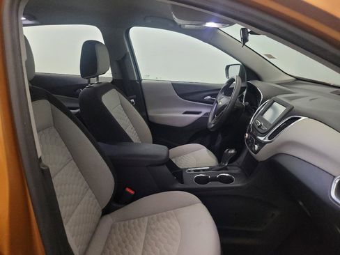 Used 2018 Chevrolet Equinox LS FWD image 21
