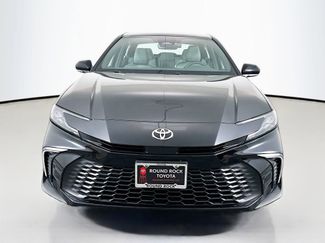 Used 2025 Toyota Camry SE video 2