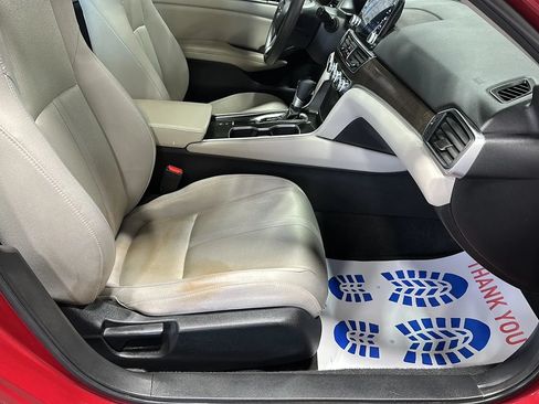 Used 2020 Honda Accord EX image 16