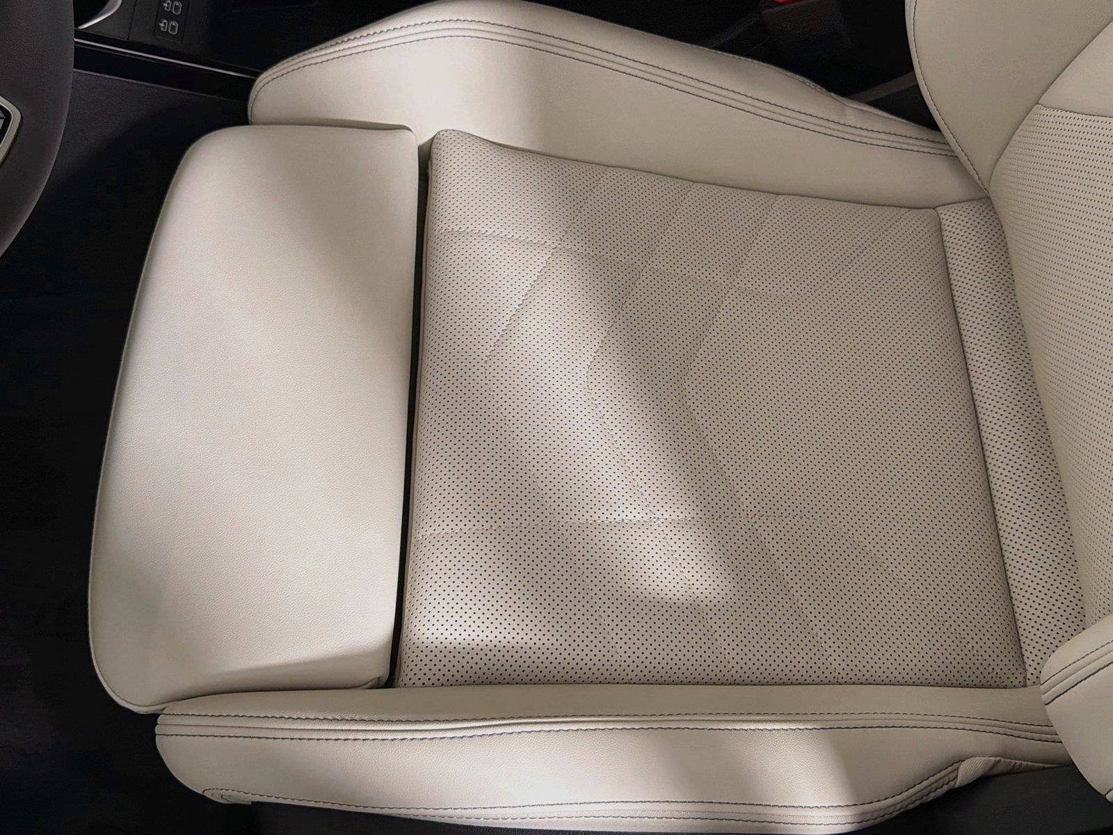 New 2027 BMW X1 xDrive28i AWD/4WD image 19