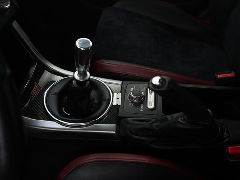 Used 2017 Subaru WRX STI image 24