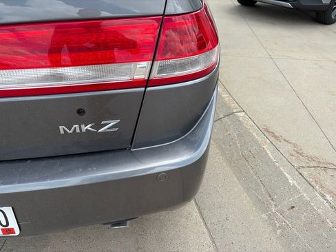 Used 2011 Lincoln MKZ FWD image 7