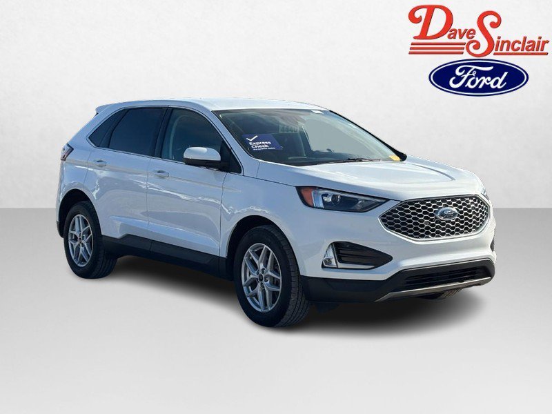Used 2024 Ford Edge SEL w/ Convenience Package AWD/4WD image 4
