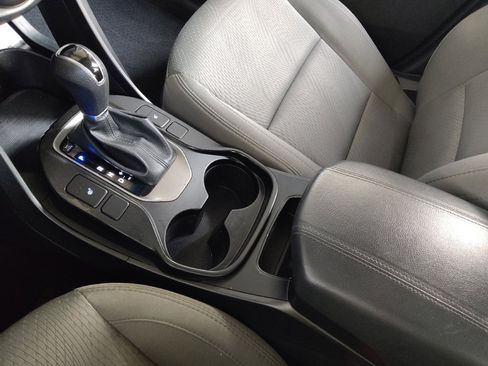 Used 2018 Hyundai Santa Fe Sport w/ 2.4L Value Package 02 image 26