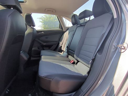 New 2025 Volkswagen Jetta SE image 18