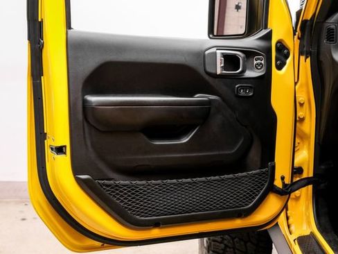 Used 2019 Jeep Wrangler Unlimited Rubicon w/ LED Lighting Group image 73