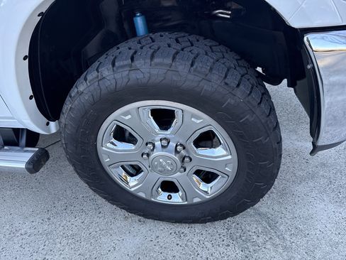 Used 2018 RAM 2500 Laramie w/ Off Road Package image 13