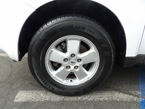 Used 2008 Ford Escape XLT AWD/4WD image 13