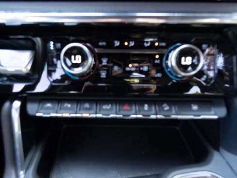 Used 2023 GMC Sierra 1500 Denali w/ Denali Reserve Package image 27