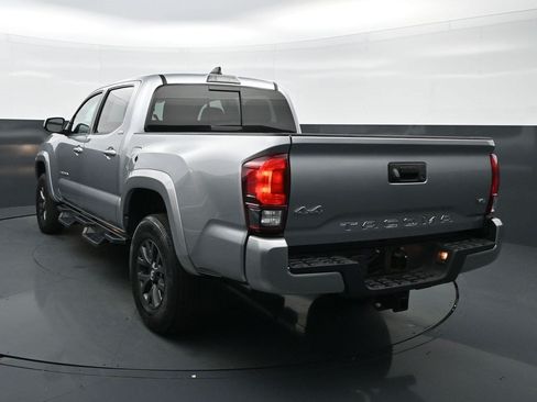 Used 2023 Toyota Tacoma SR5 w/ Technology Package AWD/4WD image 5