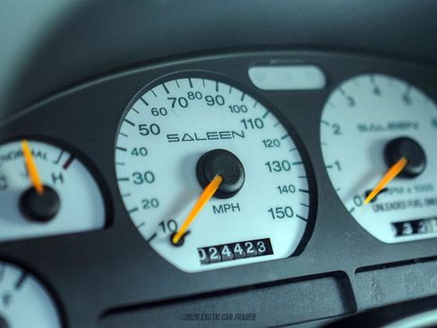 Used 1998 Ford Mustang GT RWD image 26