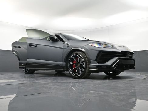 Used 2024 Lamborghini Urus Performante AWD/4WD image 43