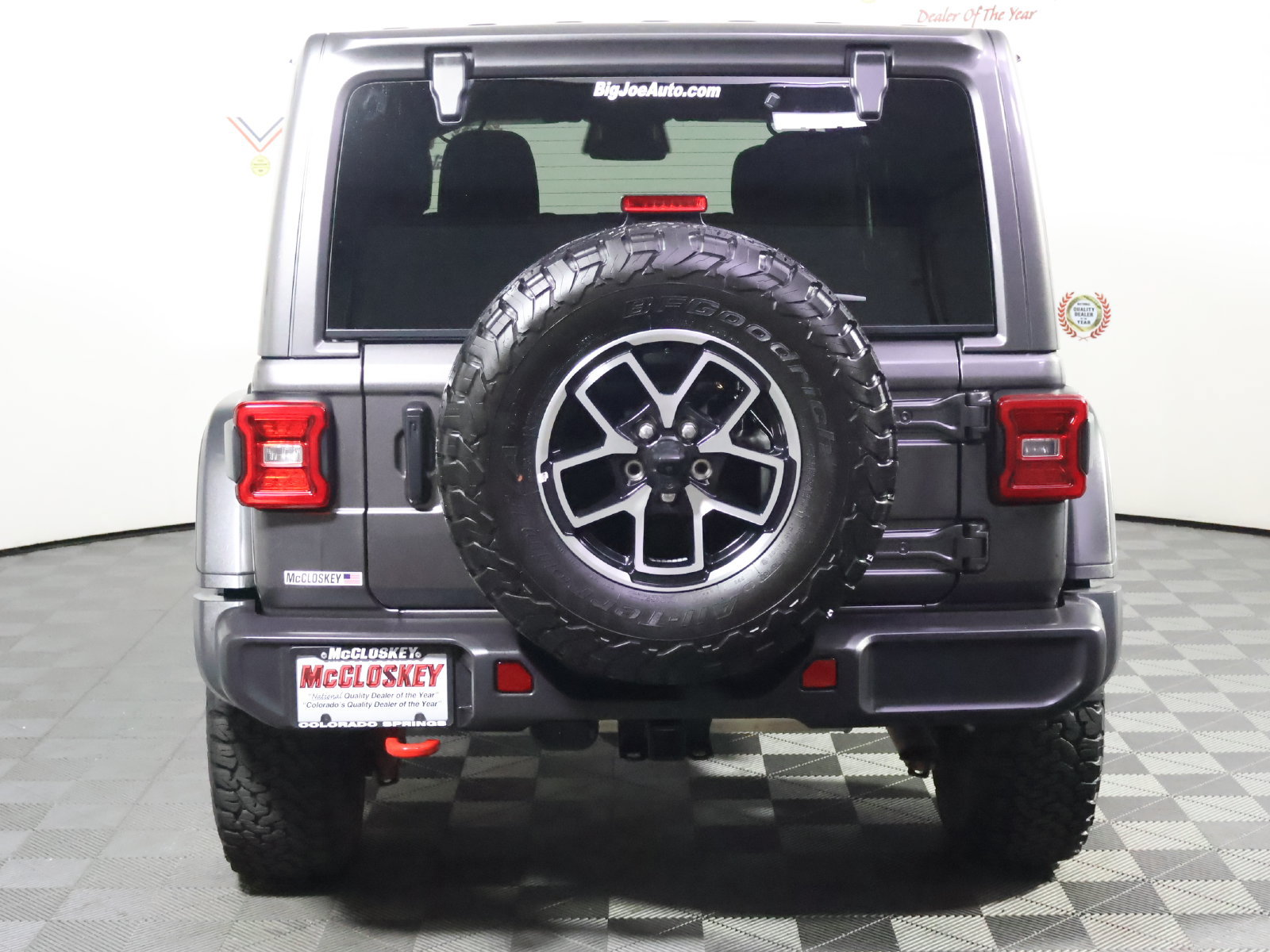 Used 2025 Jeep Wrangler Unlimited Rubicon AWD/4WD image 6