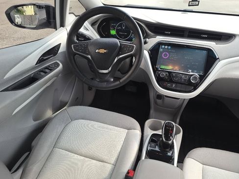 Used 2017 Chevrolet Bolt Premier w/ Driver Confidence II Package FWD image 19