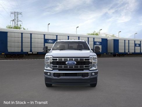 New 2026 Ford F350 XL w/ XL Chrome Package AWD/4WD image 7