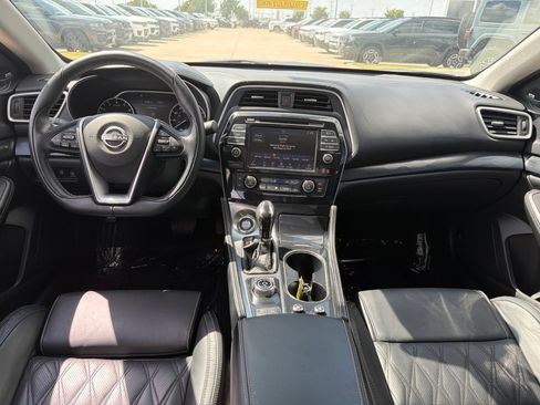 Used 2023 Nissan Maxima Platinum w/ Sport Mat Group FWD image 19