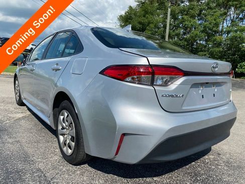 Used 2023 Toyota Corolla LE FWD image 7
