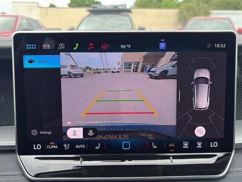 New 2026 Volkswagen Tiguan SE FWD image 23