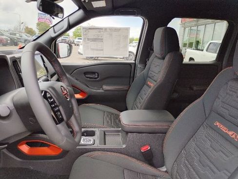 New 2026 Nissan Frontier PRO-4X w/ Tow Package AWD/4WD image 12