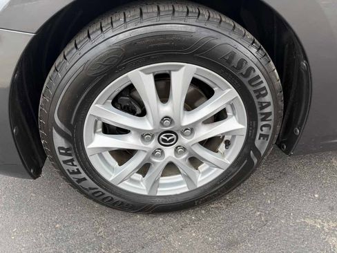 Used 2017 MAZDA MAZDA3 Sport image 8