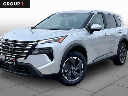 Certified 2025 Nissan Rogue SV FWD image 1