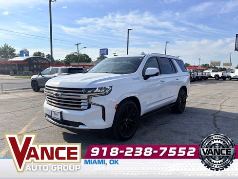 Used 2023 Chevrolet Tahoe High Country AWD/4WD image 3
