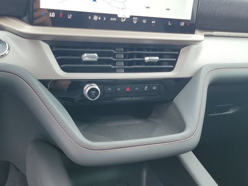 New 2026 Ford Explorer Active w/ Active Comfort Package AWD/4WD image 28