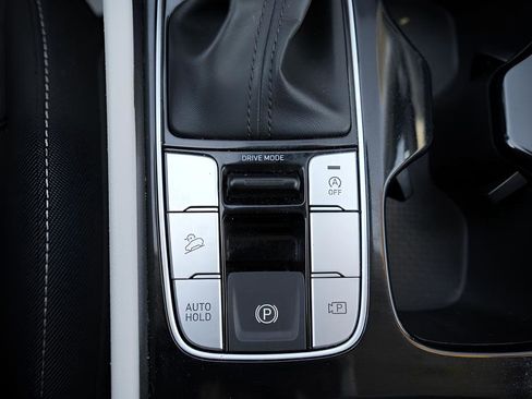 Certified 2024 Hyundai Tucson SE FWD image 29