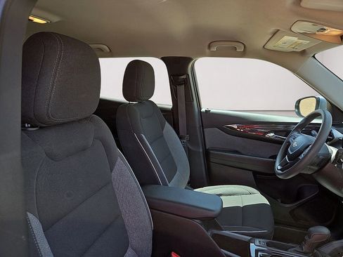 Used 2025 Chevrolet TrailBlazer LT FWD image 13