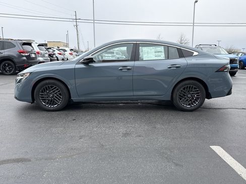 New 2026 Nissan Sentra SV w/ Floor Mat Package image 9