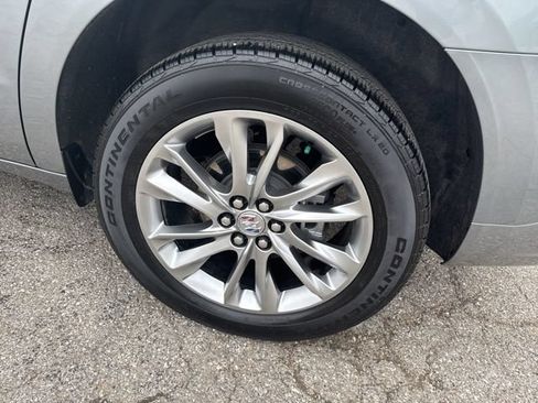 Used 2023 Buick Enclave Avenir w/ Avenir Technology Package AWD/4WD image 19