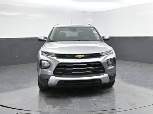 Used 2023 Chevrolet TrailBlazer LT w/ Convenience Package image 4