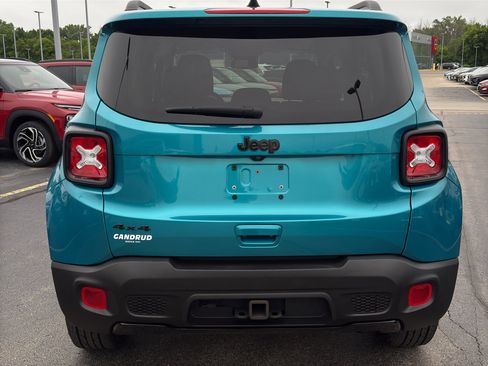 Used 2019 Jeep Renegade Altitude w/ Quick Order Package 2XM AWD/4WD image 7