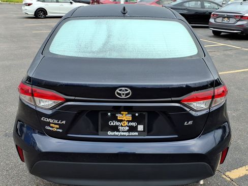 Used 2025 Toyota Corolla LE FWD image 9