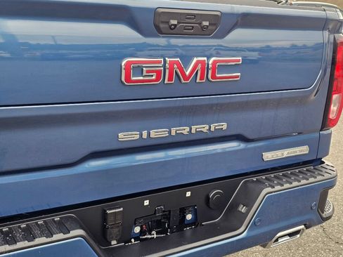 Used 2026 GMC Sierra 1500 Elevation w/ Elevation Premium Package AWD/4WD image 16