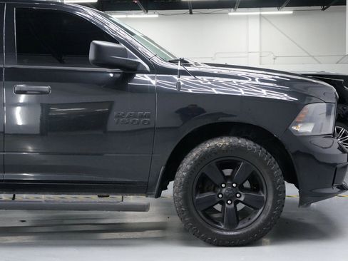 Used 2016 RAM 1500 Express w/ Black Ram 1500 Express Group image 36