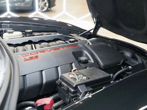 Used 2012 Chevrolet Corvette Grand Sport w/ 3LT Preferred Equipment Group RWD image 24