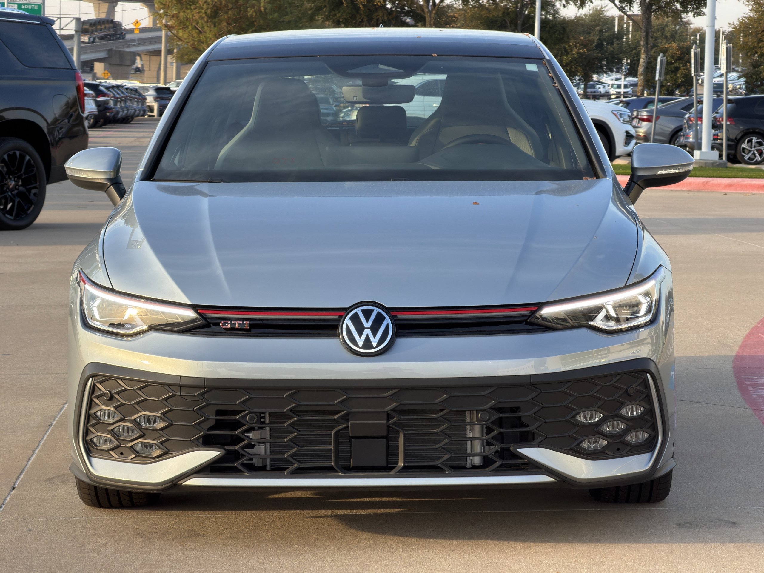 New 2026 Volkswagen GTI SE FWD image 3