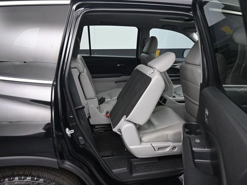 Used 2017 Honda Pilot EX-L image 47
