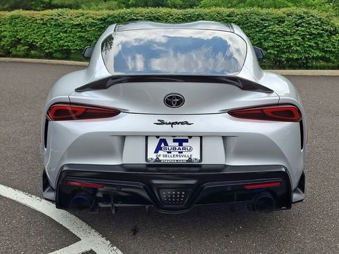 Used 2022 Toyota Supra Premium w/ Driver Assist Package RWD image 5