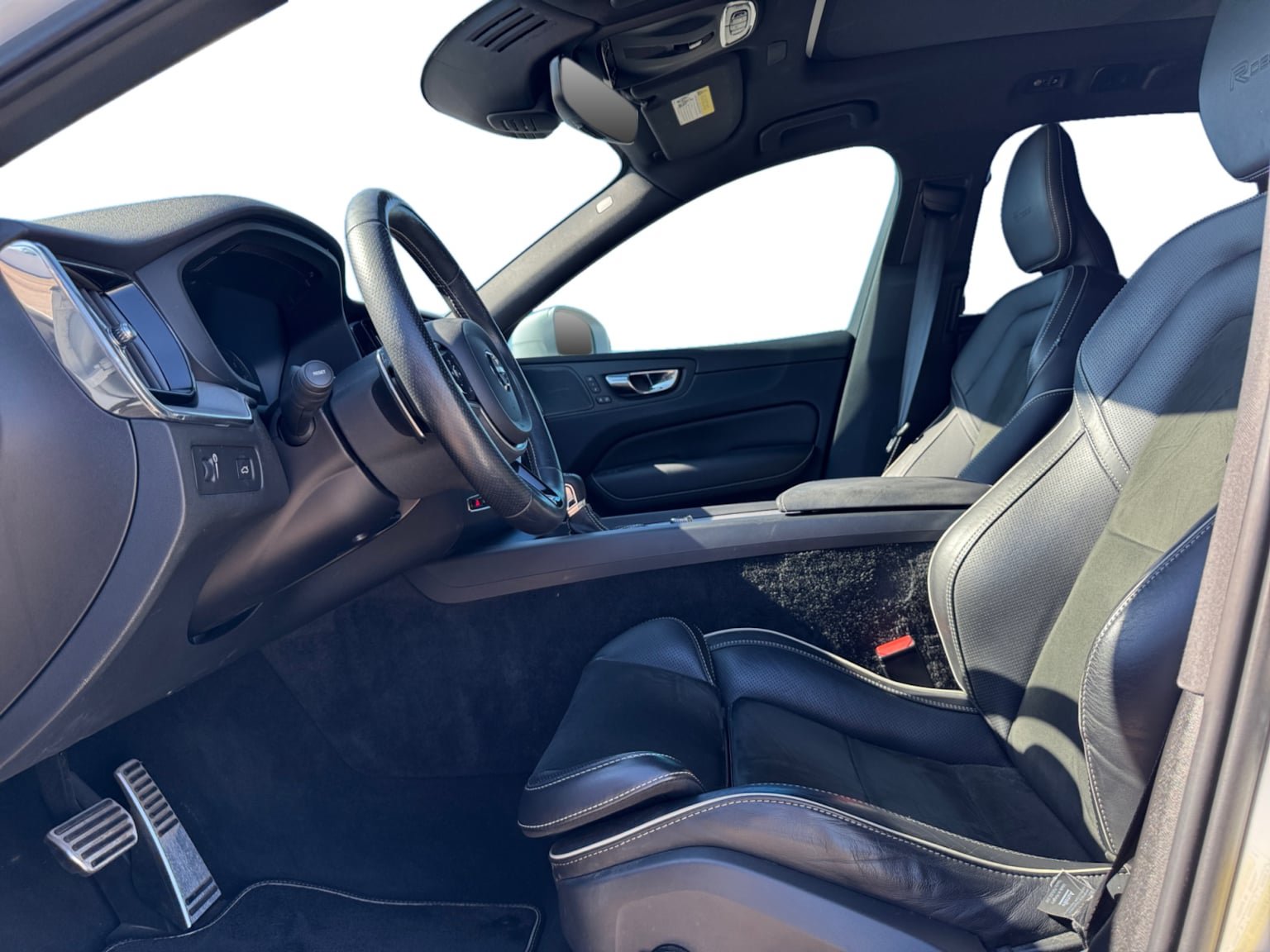 Used 2019 Volvo XC60 T5 R-Design w/ Protection Package Premier FWD image 10