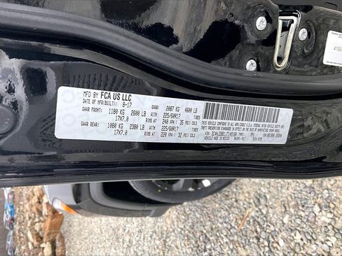 Used 2018 Jeep Compass Latitude w/ Popular Equipment Group image 32